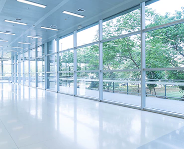 emergency glass repair in Mayfair