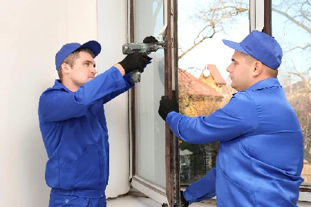 Residential Broken Glass Repair Solutions in Elwood