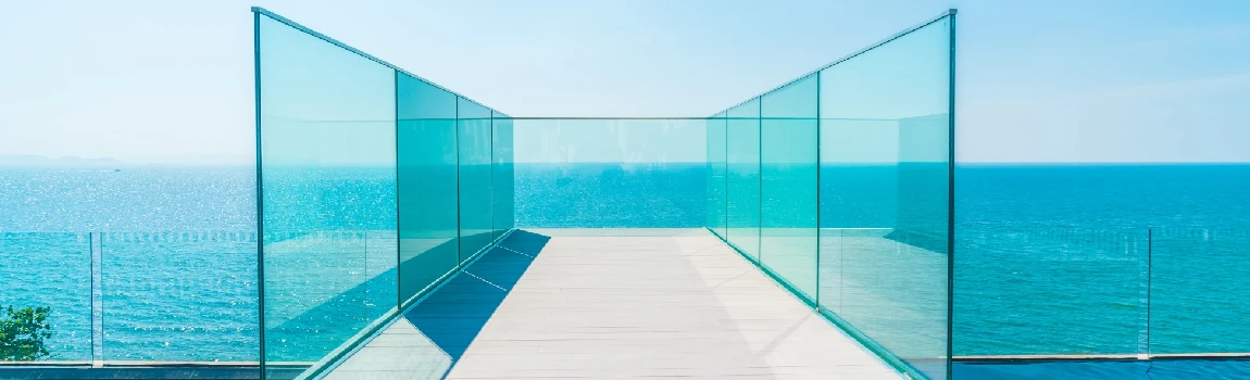 Customized Glass Pool Fence Repair Services in Clublands